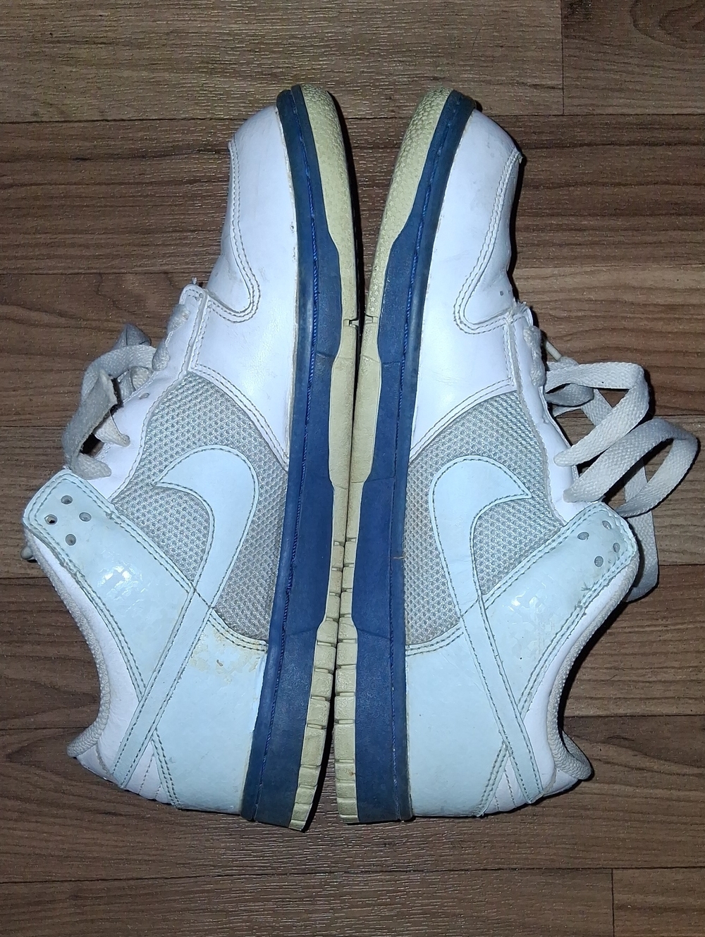 Nike Dunk Low White/Ice Blue Midsole